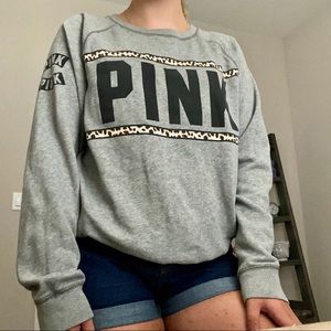 VS Pink Cheetah Print Logo Crewneck Sweatshirt